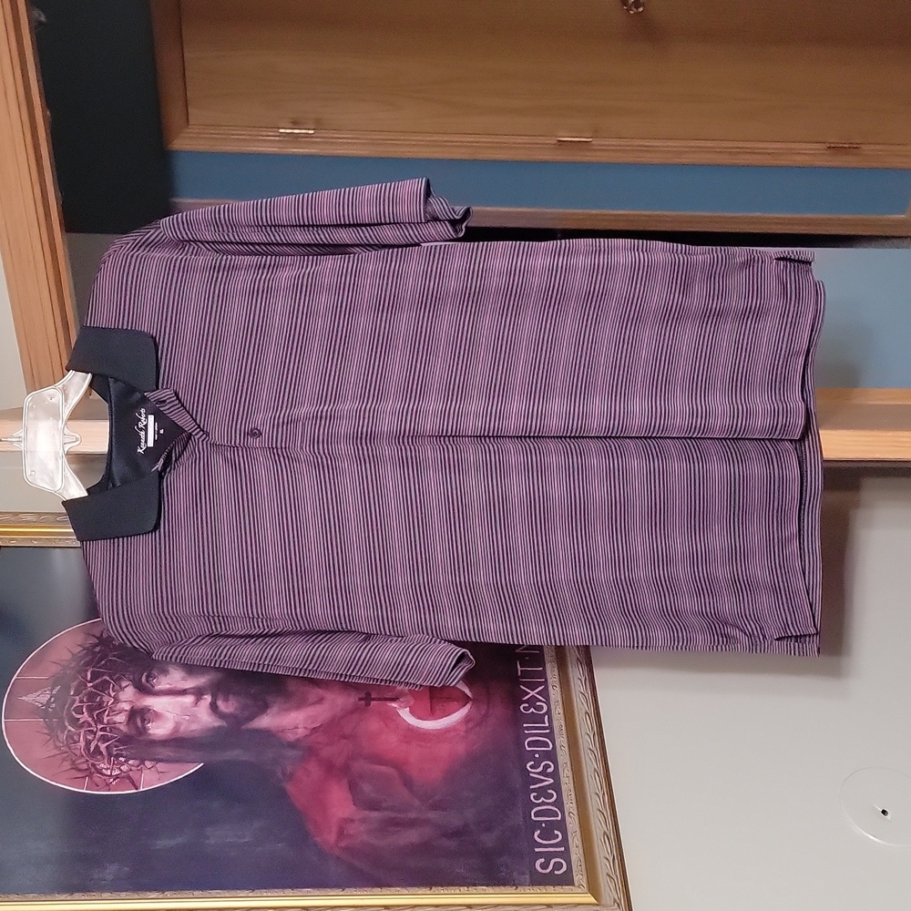 Polo shirt.